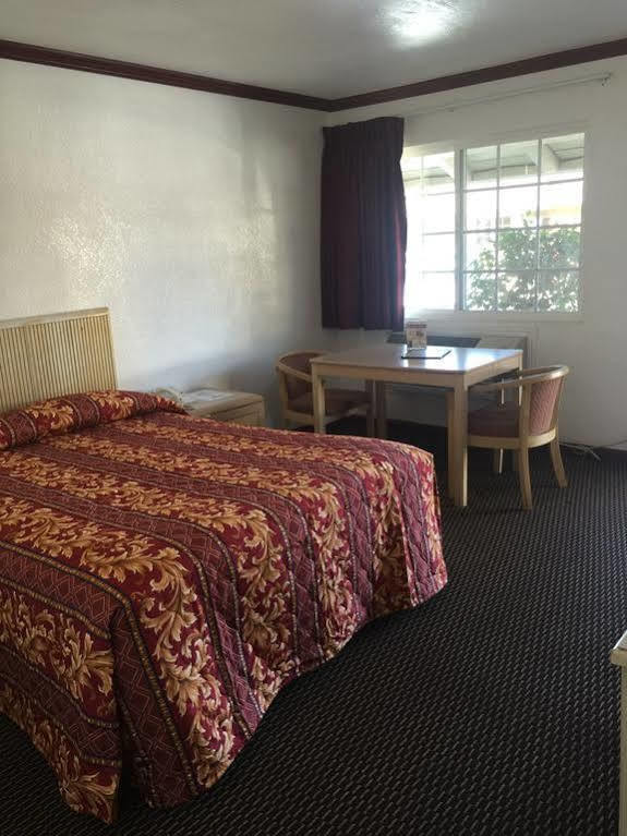 Buckboard Motel Santa Maria  Dış mekan fotoğraf
